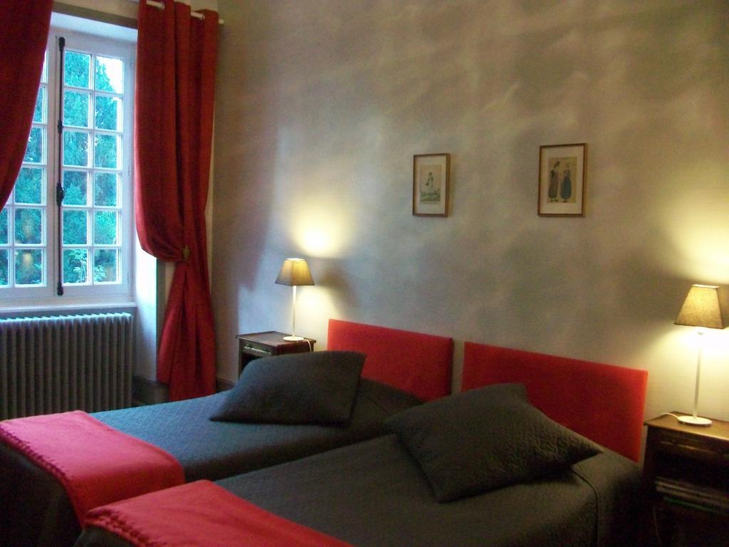 La Maison Des Gardes - Chambres D'Hotes Cluny Cameră foto